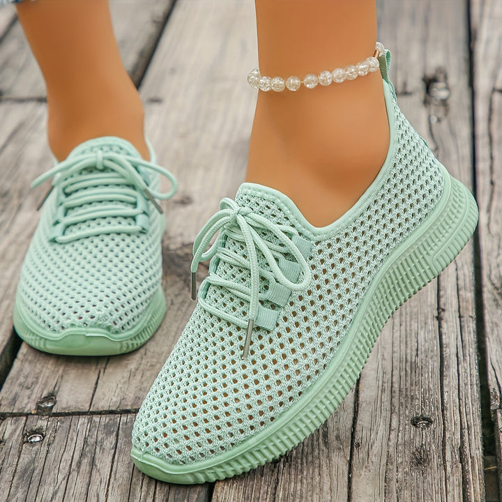 Marina | Luftige Snøresneakers