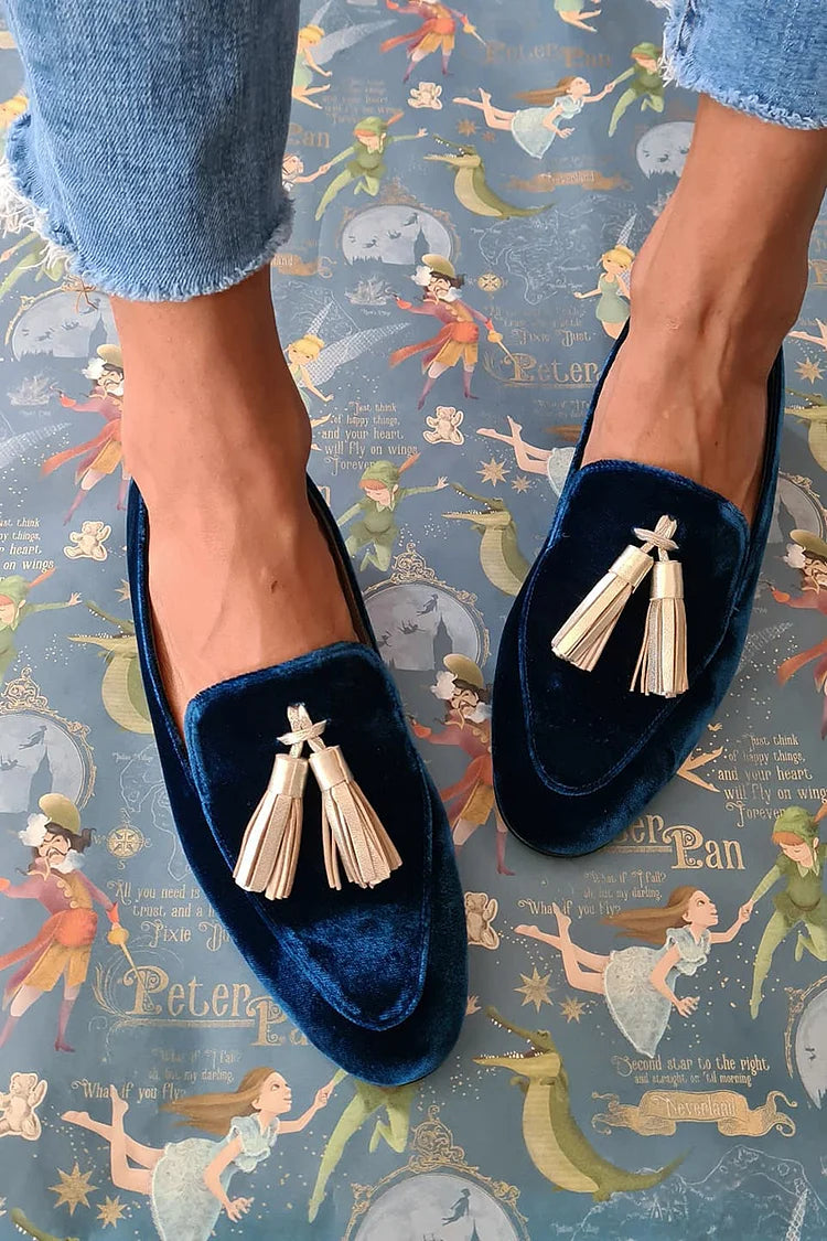 Faye | Klassiske Tasselloafers i Midnatts Eleganse