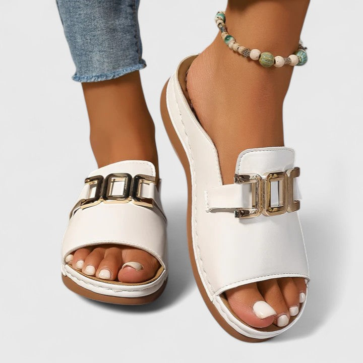 Sienna | Komfortabel Ortopedisk Sandal med Spenne
