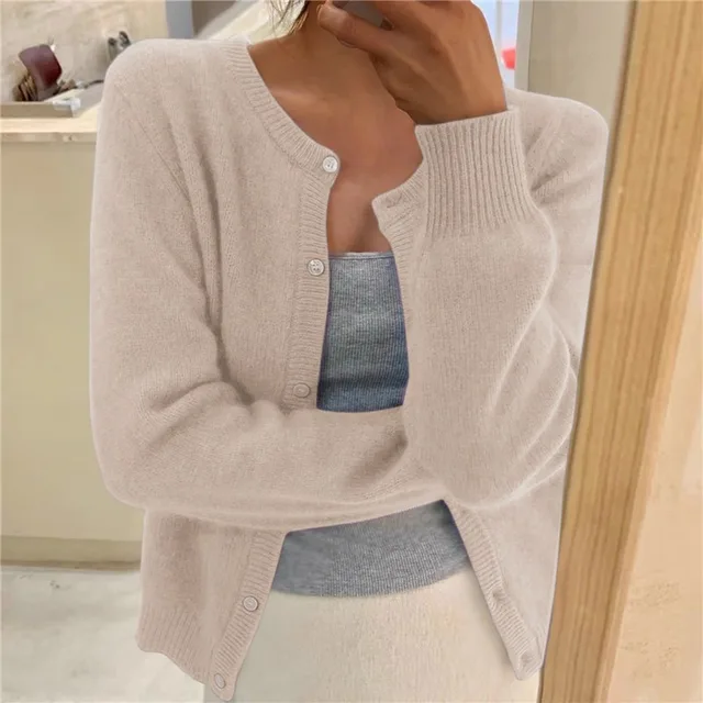 Delphina | Myk Cardigan med Knappelukking