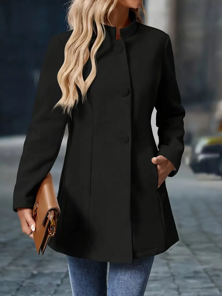 Juliette | Elegant knappet frakk med ståkrage