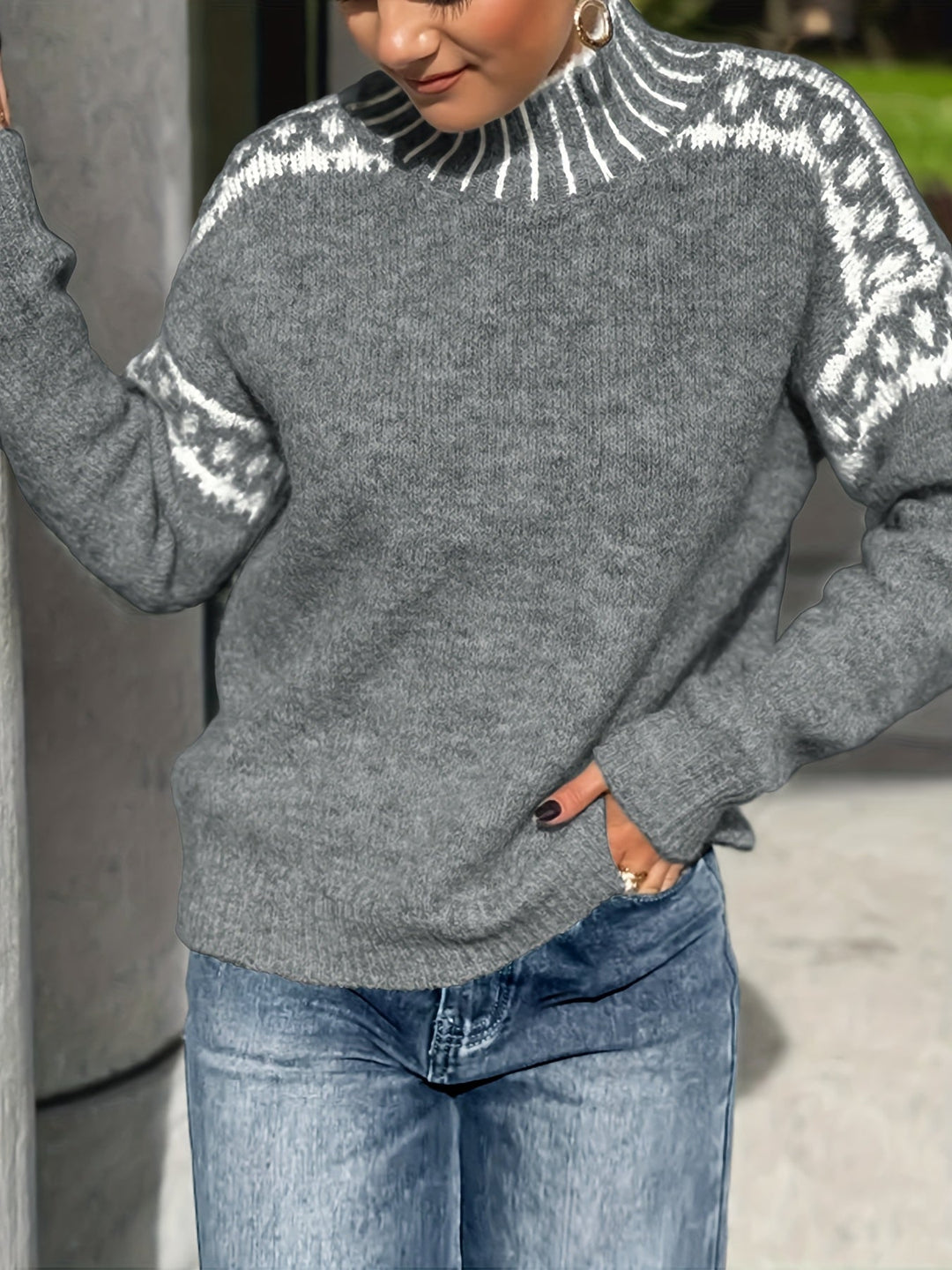 Corinna | Genser med kontrastbånd og høy hals