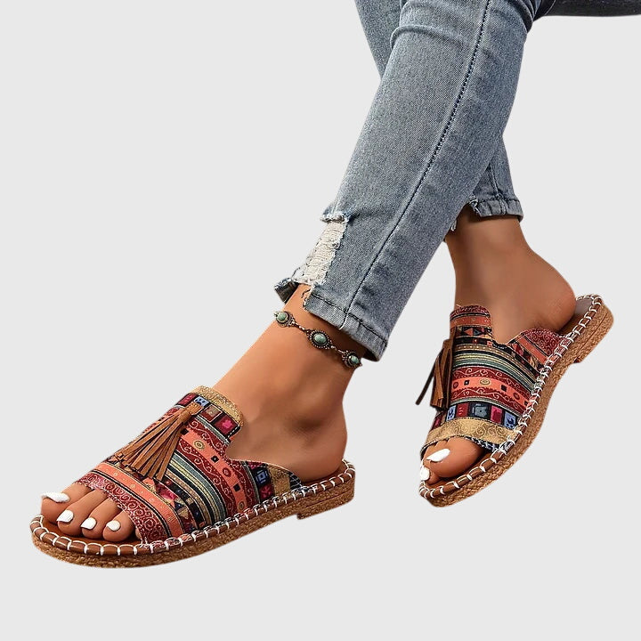 Claire | Stilig Prikkete Ortopedisk Sandal