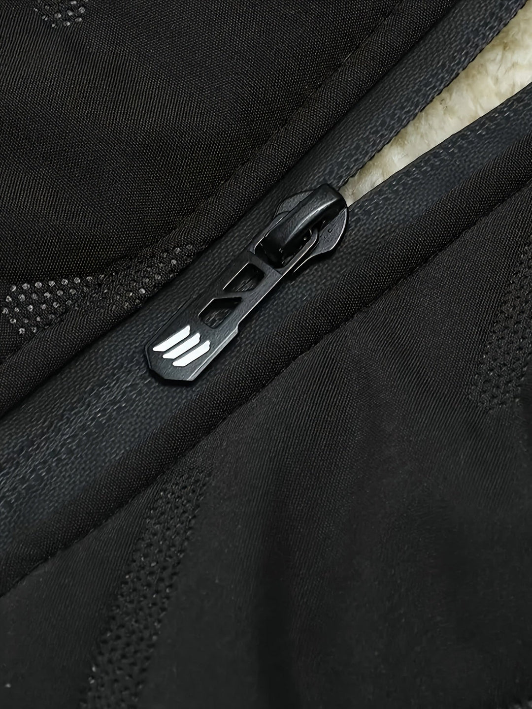 Wade | Fleeceforet Ermeløs Vest