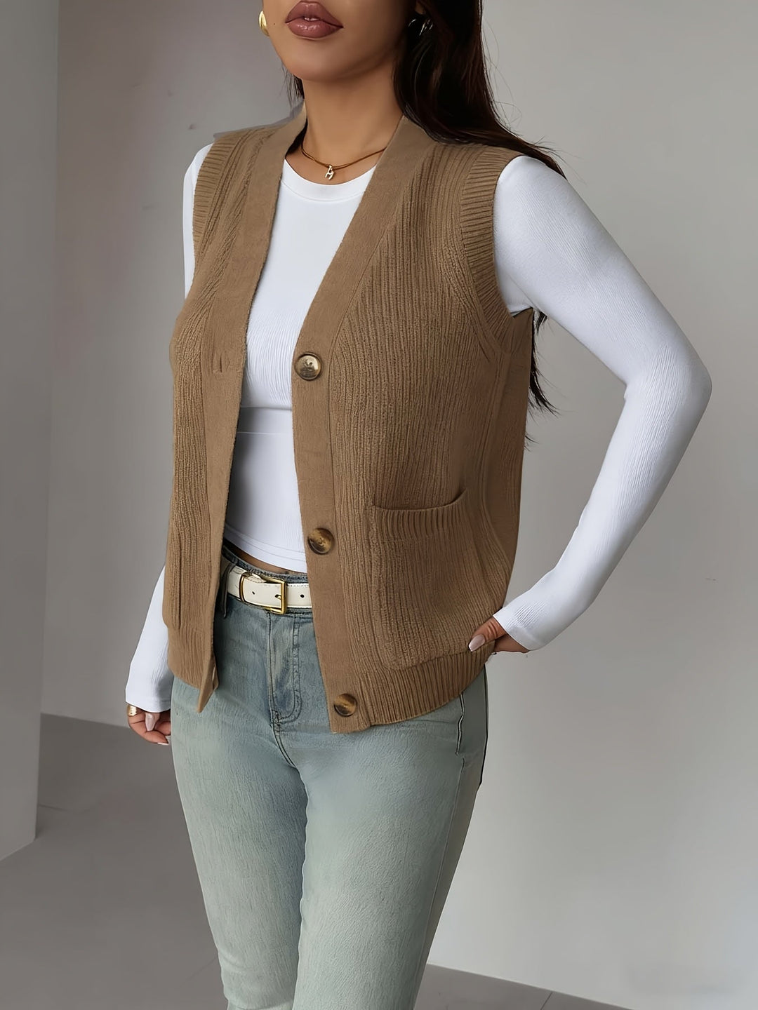 Miriam | Knappet V-hals Strikkevest