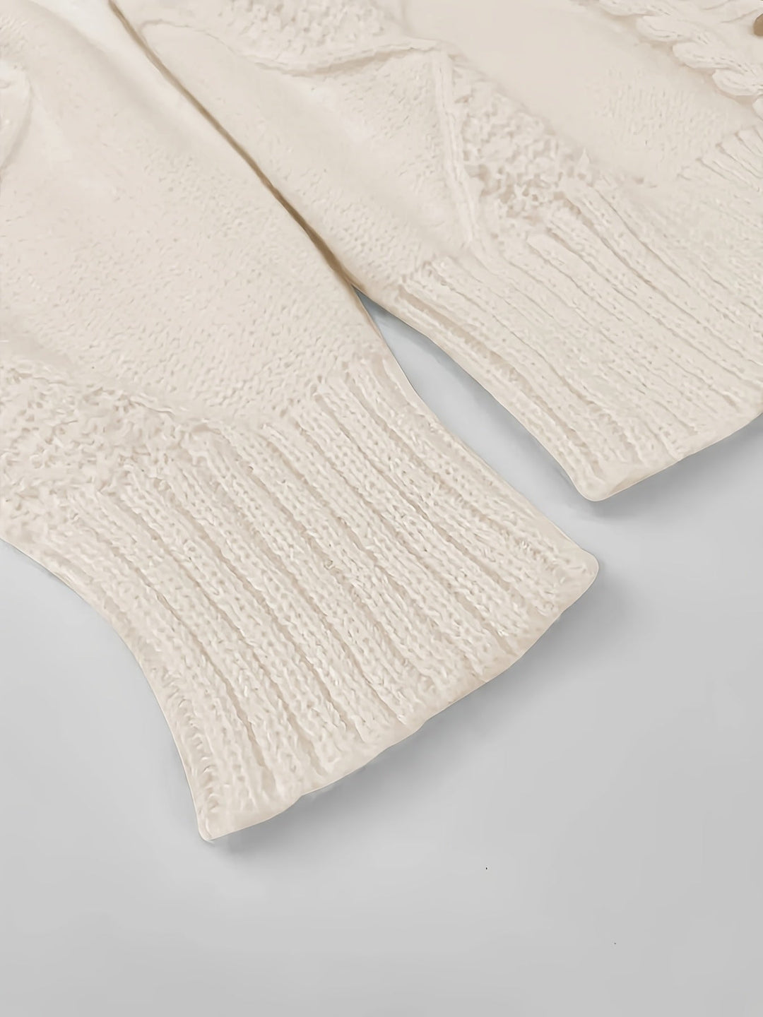 Lucinda | Koselig kabelstrikket knappet cardigan