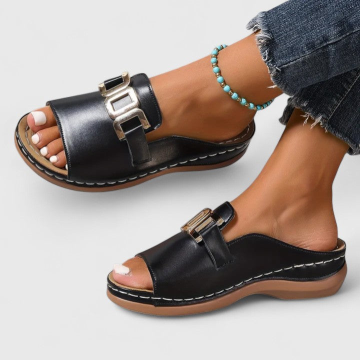 Sienna | Komfortabel Ortopedisk Sandal med Spenne