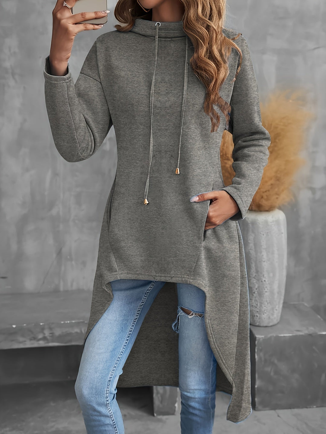 Tabitha | Høy-Lav Snorhettegenser