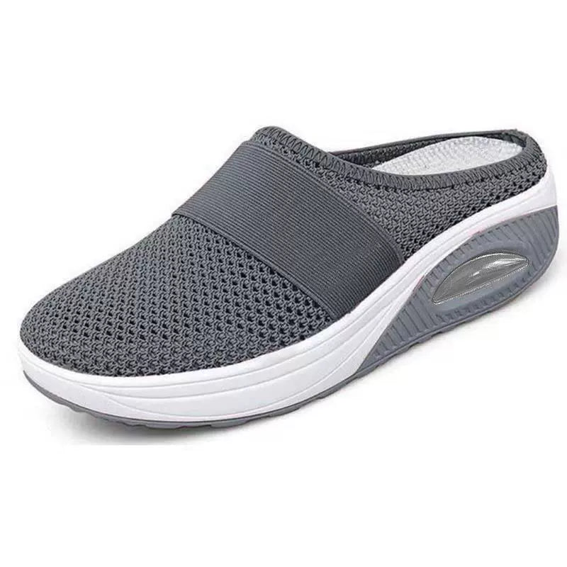 Sandra | Pustende Ortopedisk Slip-On Sandal