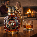 Craig | Whiskeyflaske Granateple Design