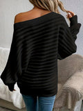 Sylvia | Off-shoulder ribbestrikket genser