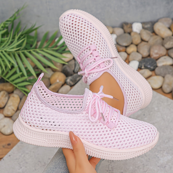 Marina | Luftige Snøresneakers