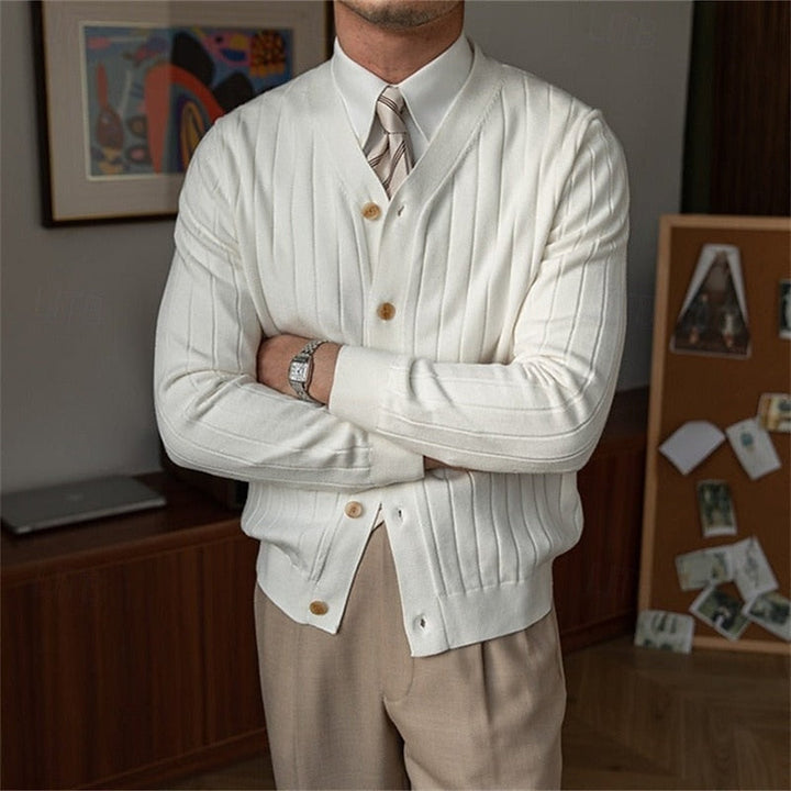 Vincent | Ribbestrikket V-hals Cardigan med Knapper