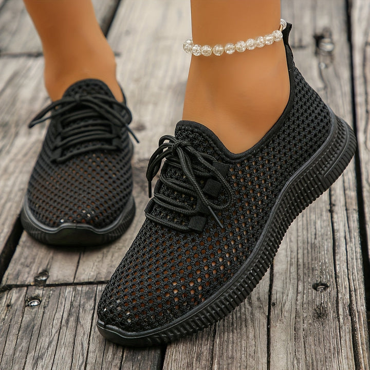 Marina | Luftige Snøresneakers