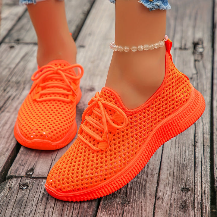 Marina | Luftige Snøresneakers