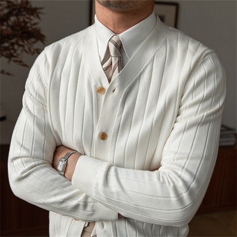 Vincent | Ribbestrikket V-hals Cardigan med Knapper