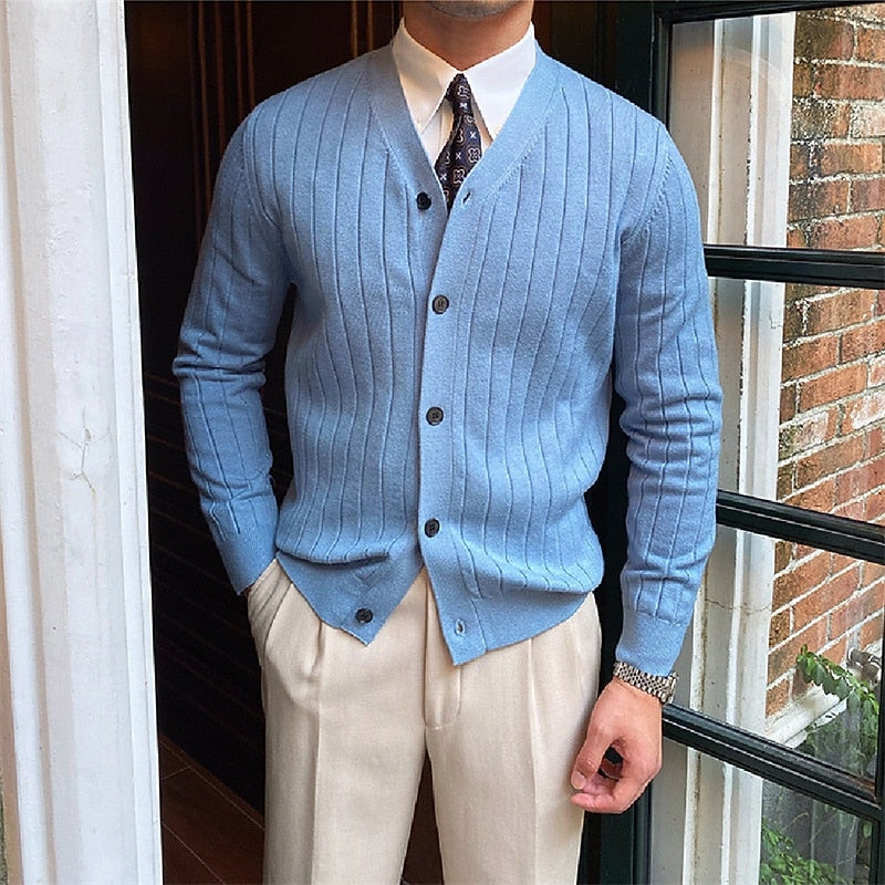 Vincent | Ribbestrikket V-hals Cardigan med Knapper