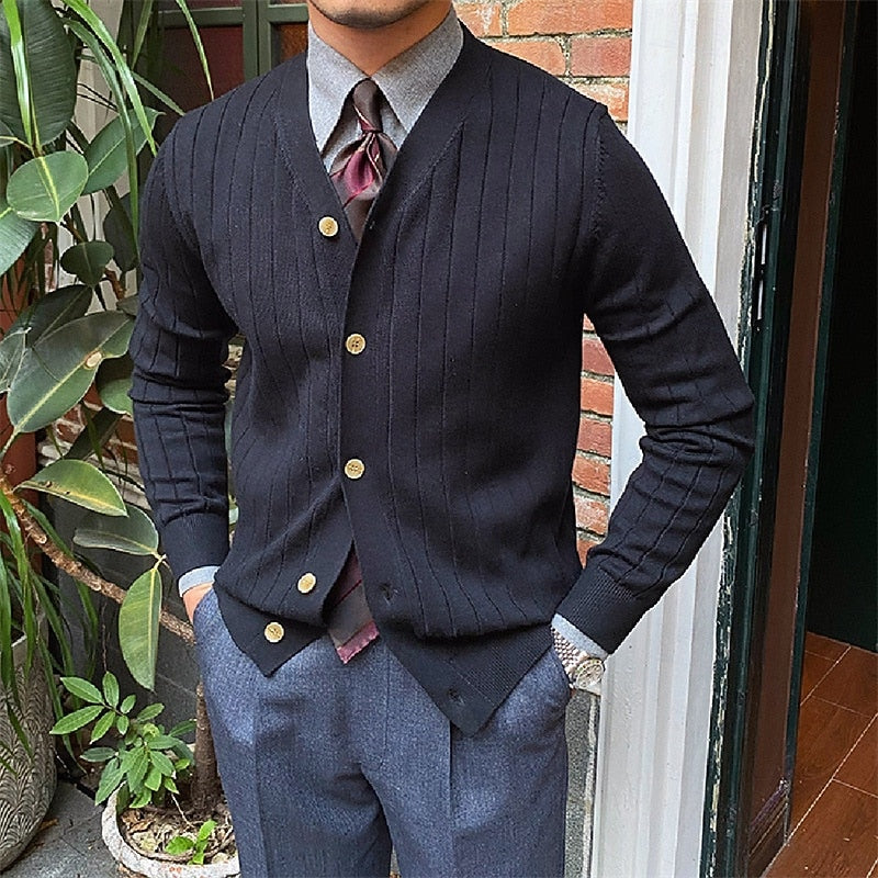 Vincent | Ribbestrikket V-hals Cardigan med Knapper